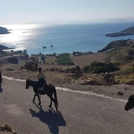 Voulas Garden 4family Apartamento