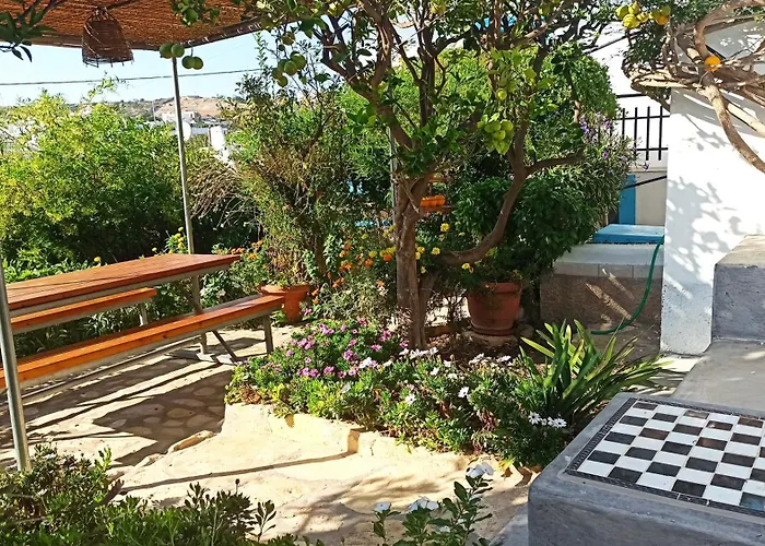 Apartamento Voulas Garden 4family Lipsi